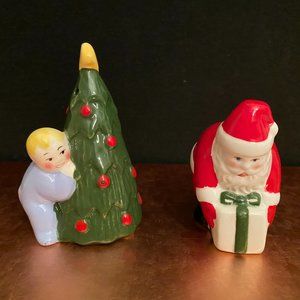 Salt & Pepper shakers Christmas Tree, a kid and Santa Claus Vintage. France made